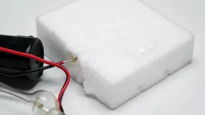 Czy styropian jest izolatorem elektrycznym