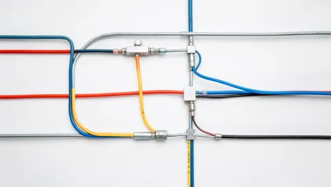 Instalacja dwużyłowa a uziemienie