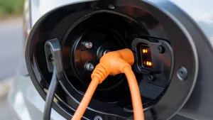 Jak ładować baterie w samochodzie elektrycznym