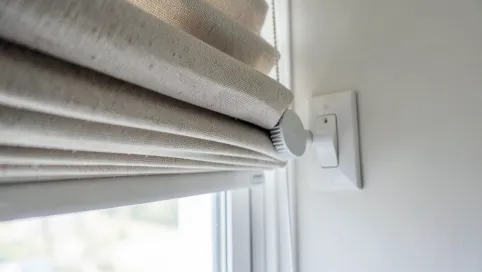 Jak otworzyć roletę elektryczna