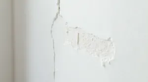 Tynkowanie bruzd elektrycznych