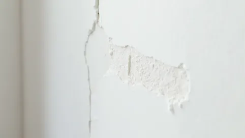 Tynkowanie bruzd elektrycznych